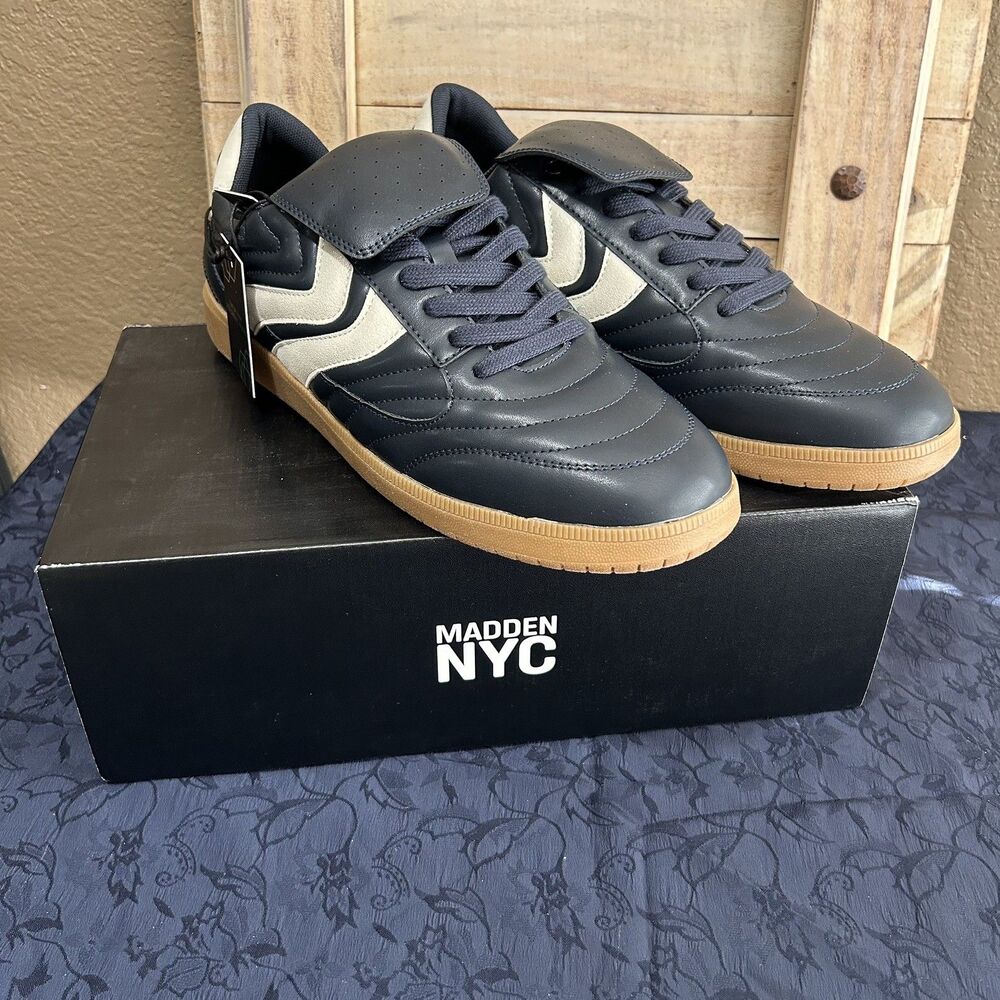 Madden NYC Men Low Top Lace-Up Athletic Sneaker Blue/White NWT with box Sz 12